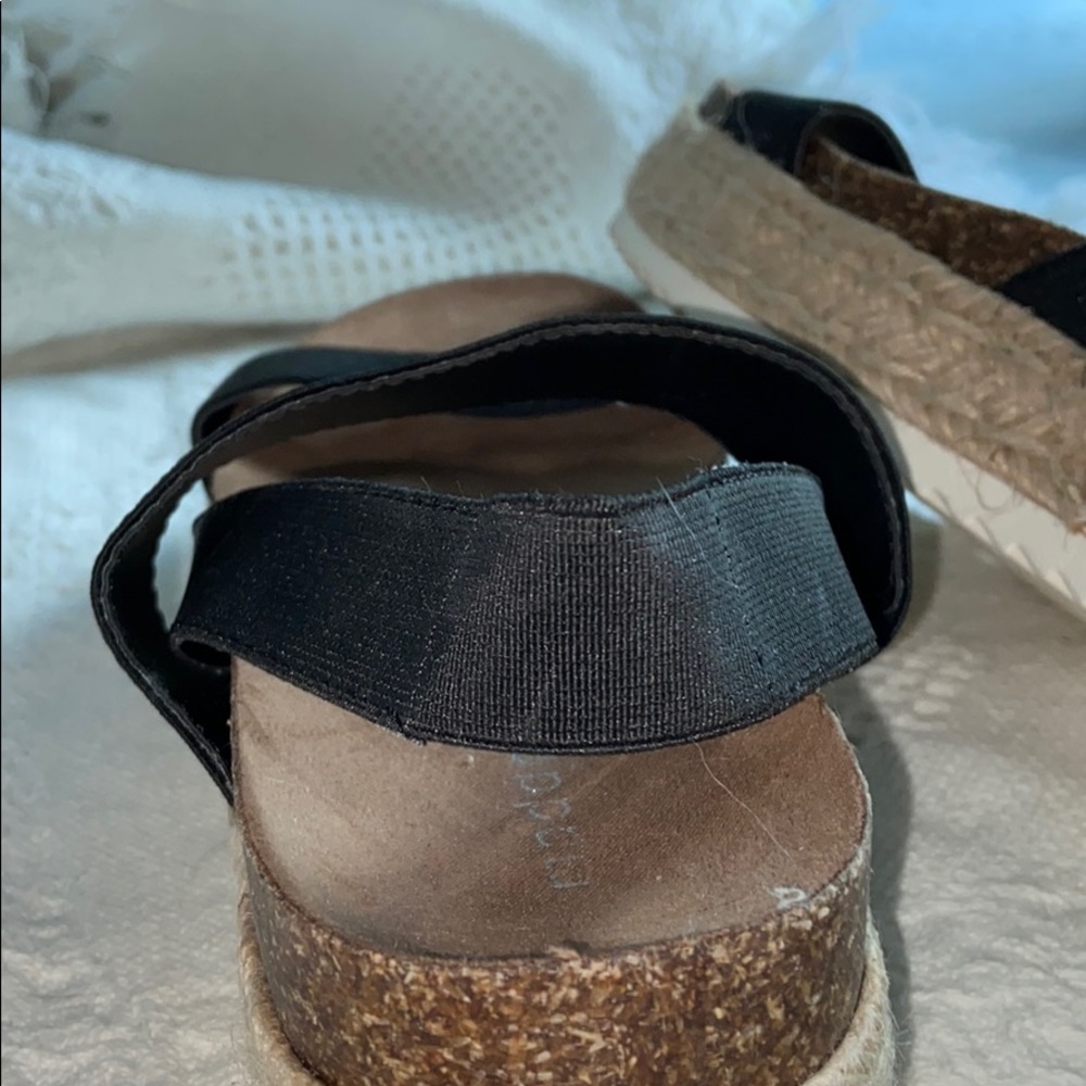 Cork Platform Sandals - Picture 3 of 5